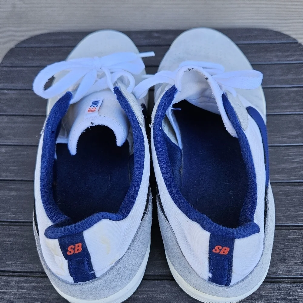 Nike Heritage Vulc SB White Gray Deep Royal Blue Shoes Mens Sneakers Size 9.5